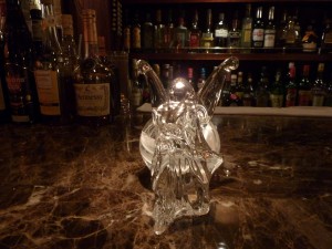 単独インタビュー第８弾　２０１１年　年明けインタビュー企画「Ｂａｒ ＤＯＶＥＣＯＴ　バーテンダー渡邊　真弓さんを迎えて（最終章）」